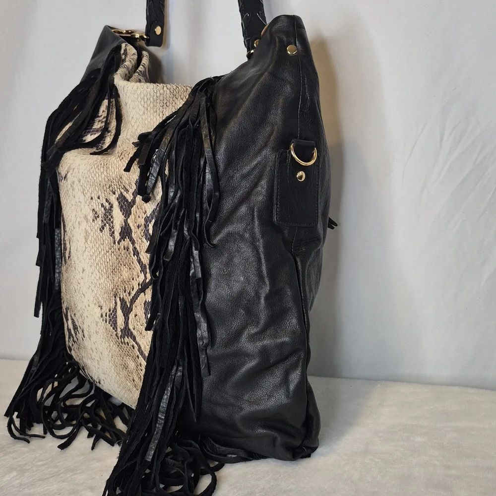 Clever Carriage Company All Leather With Fringe $685 RETAIL